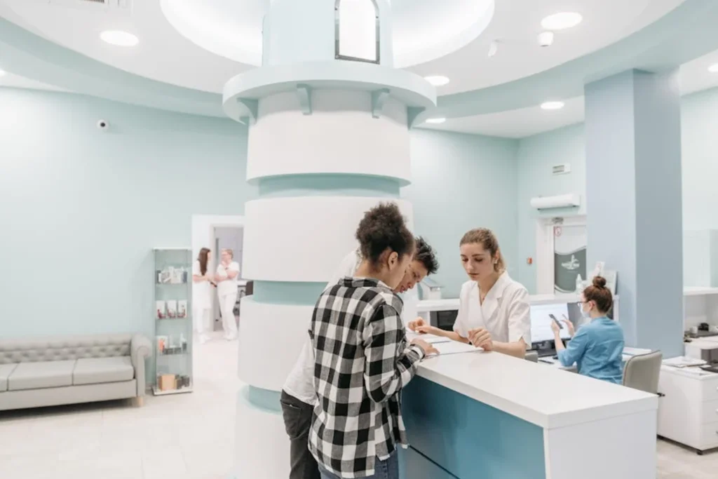 Dt. Gülşen İrem Kavaklı Muayenehanesi